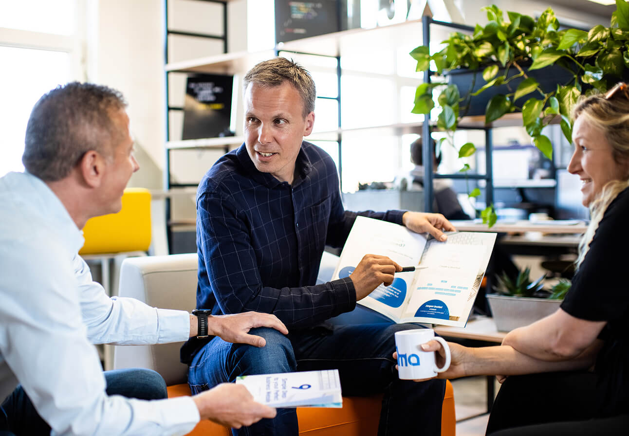 Partnership Bluellama